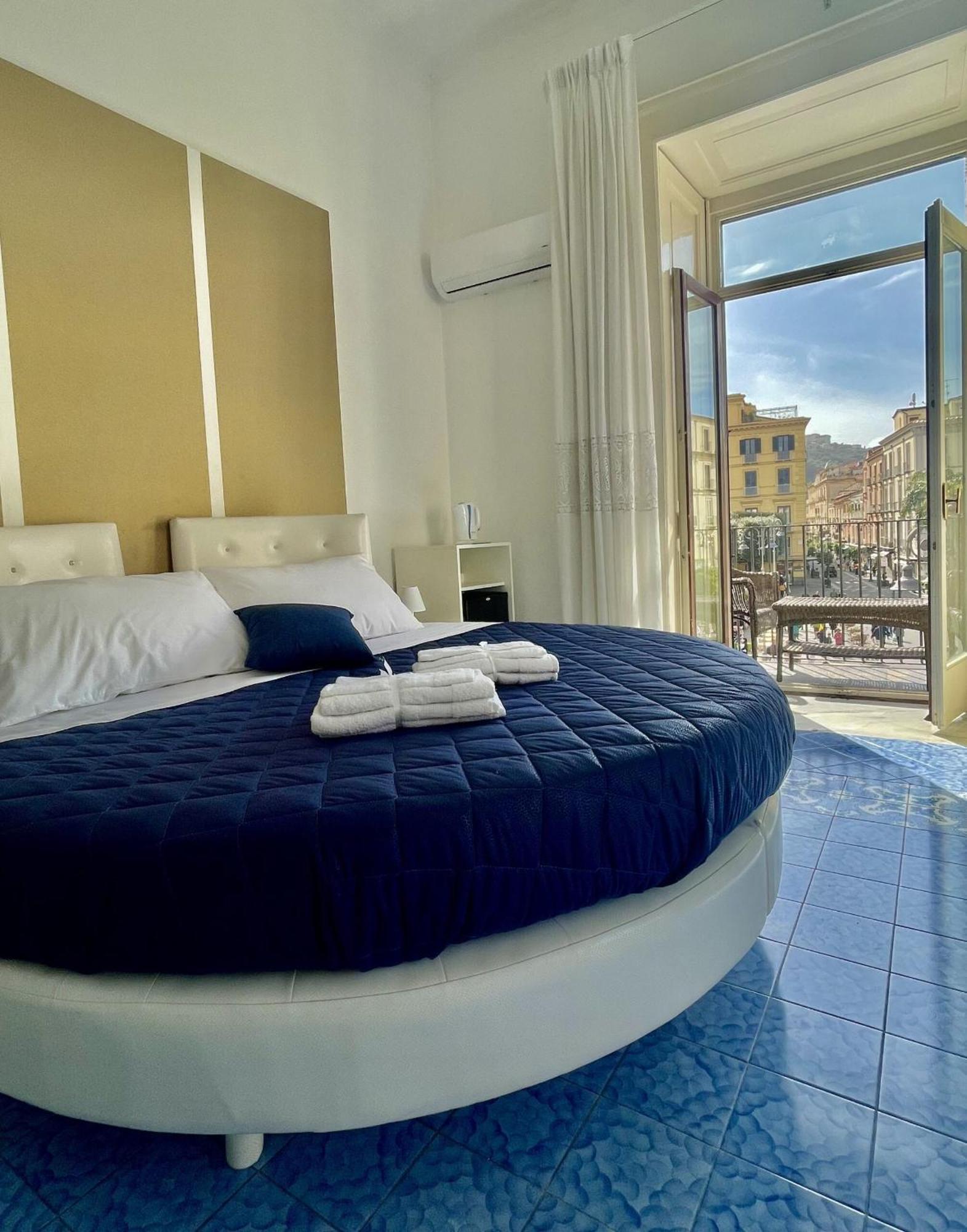 Bed and Breakfast Ambasciata Sorrento Relais Exterior foto